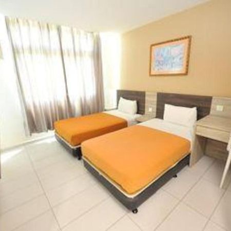 Hotel Suria Malaqa Malacca Esterno foto