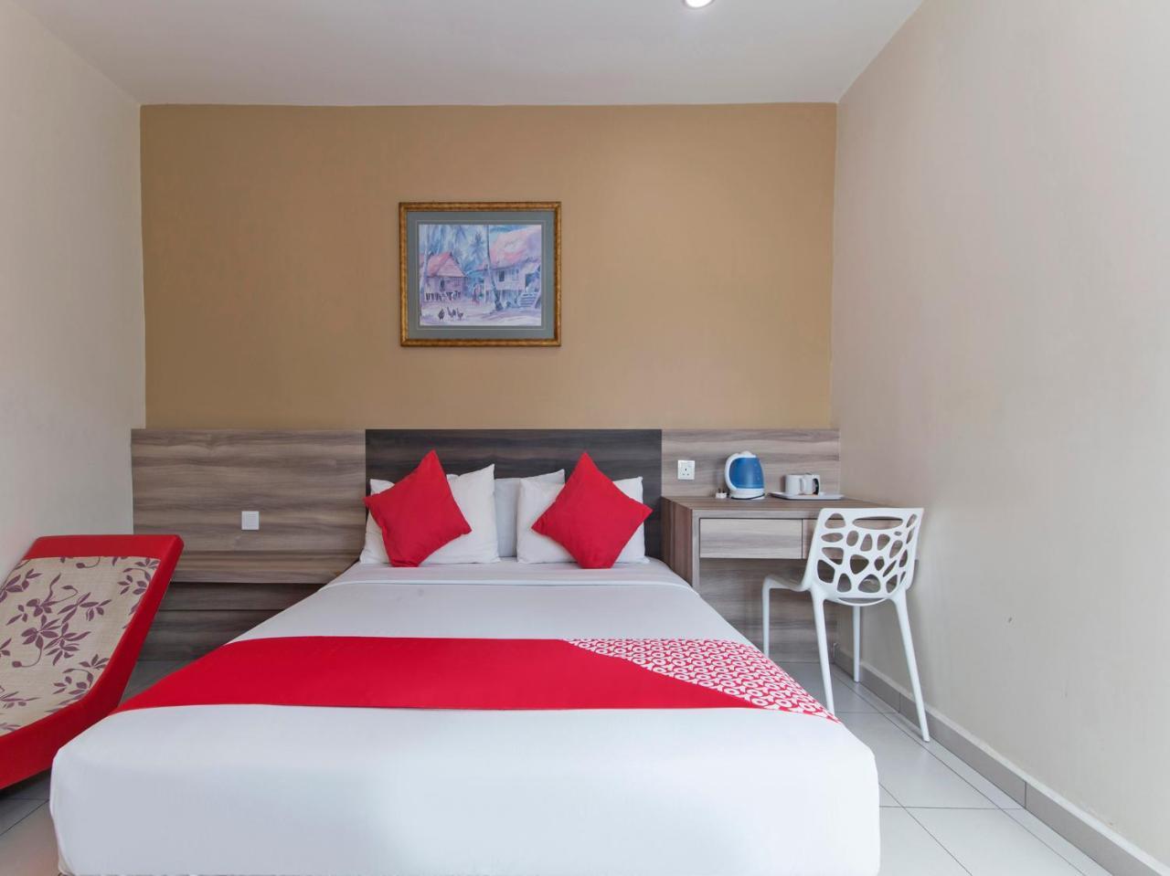 Hotel Suria Malaqa Malacca Esterno foto
