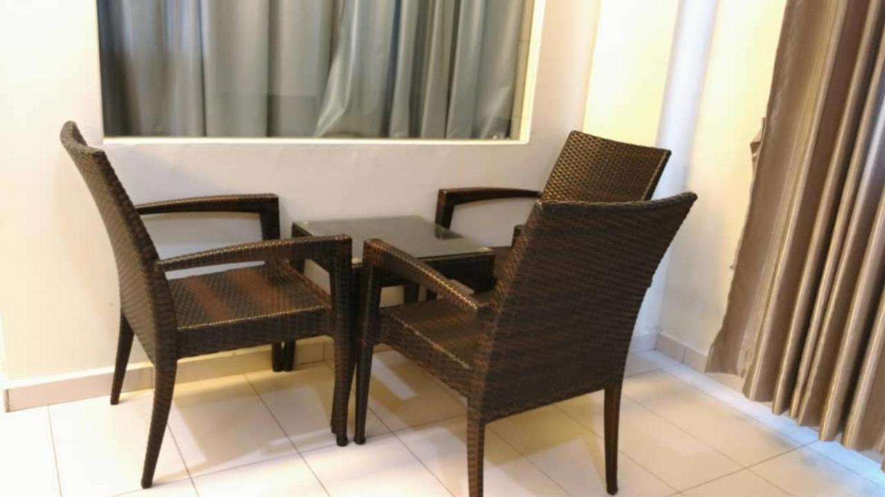 Hotel Suria Malaqa Malacca Esterno foto